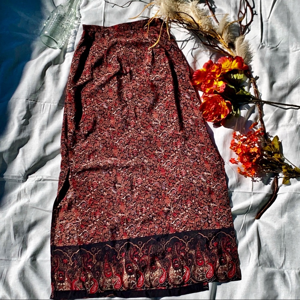 ☀️Vintage 70s Paisley skirt